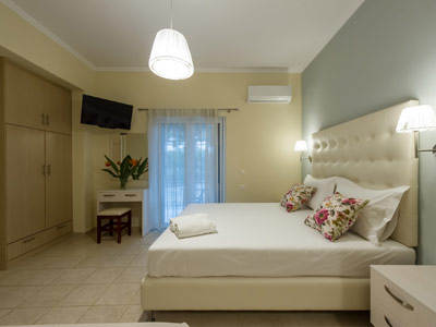 PARGA APARTMENTS 002