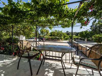 PARGA APARTMENTS 010