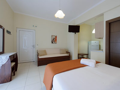 ΕΝΟΙΚΙΑΖΟΜΕΝΑ ΔΩΜΑΤΙΑ ΠΑΡΓΑ 002